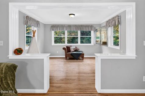 72 Fredericks Road Glenville NY 12302