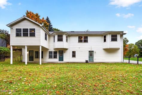72 Fredericks Road Glenville NY 12302