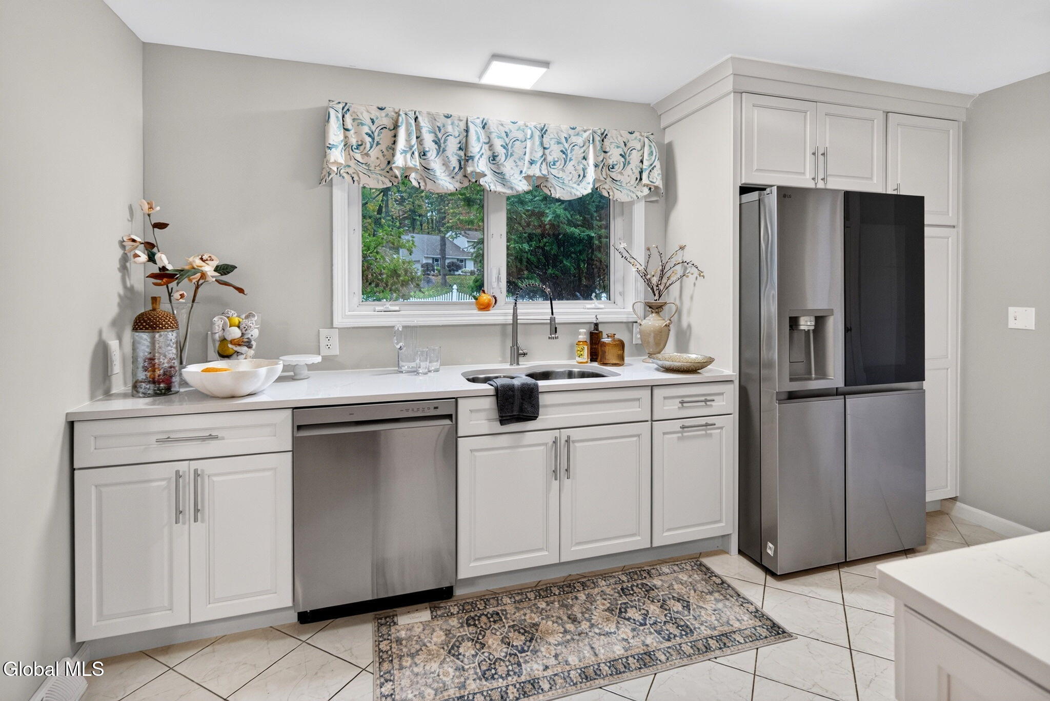 72 Fredericks Road Glenville NY 12302