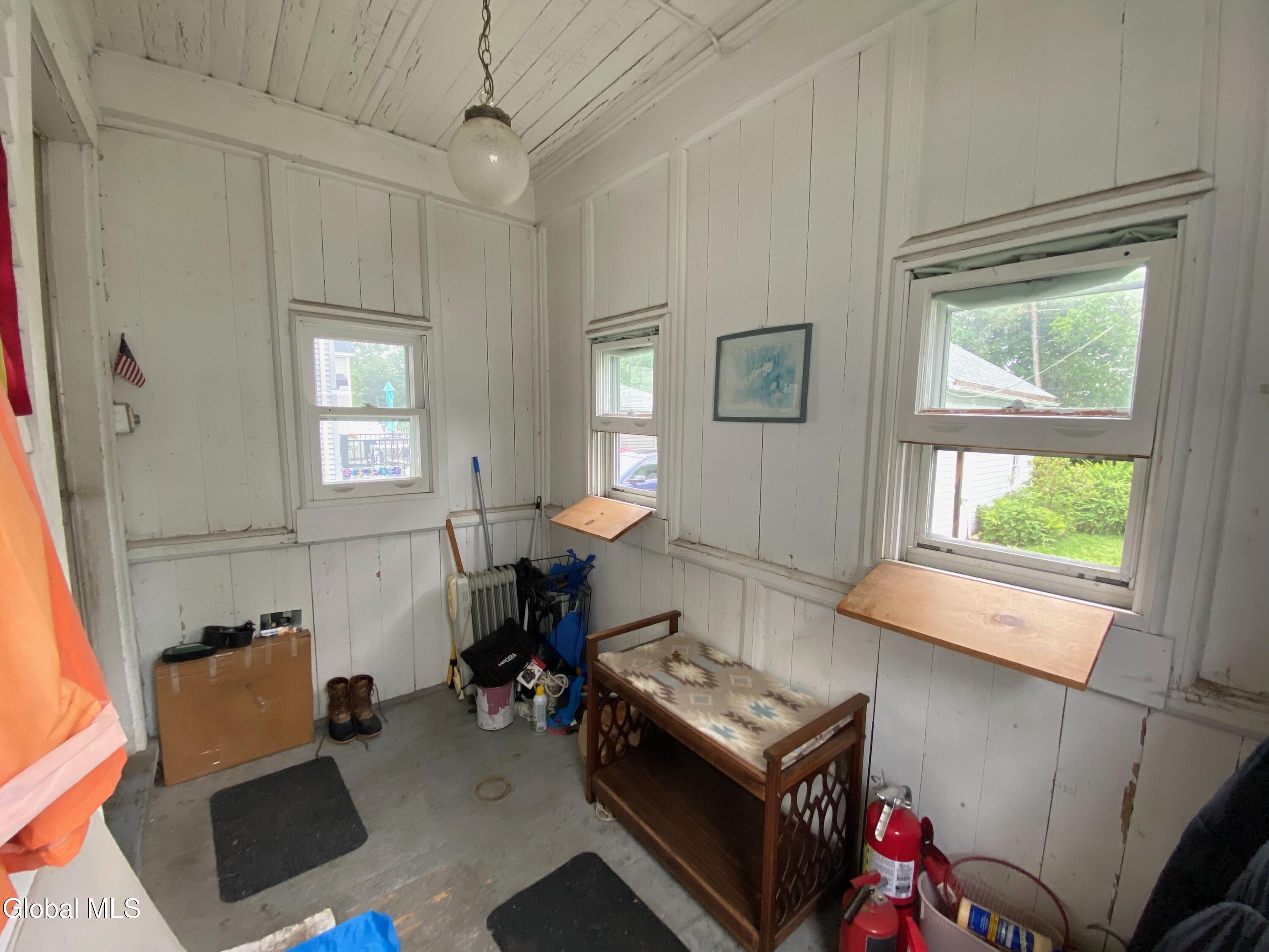 2513 15th Street Troy NY 12180