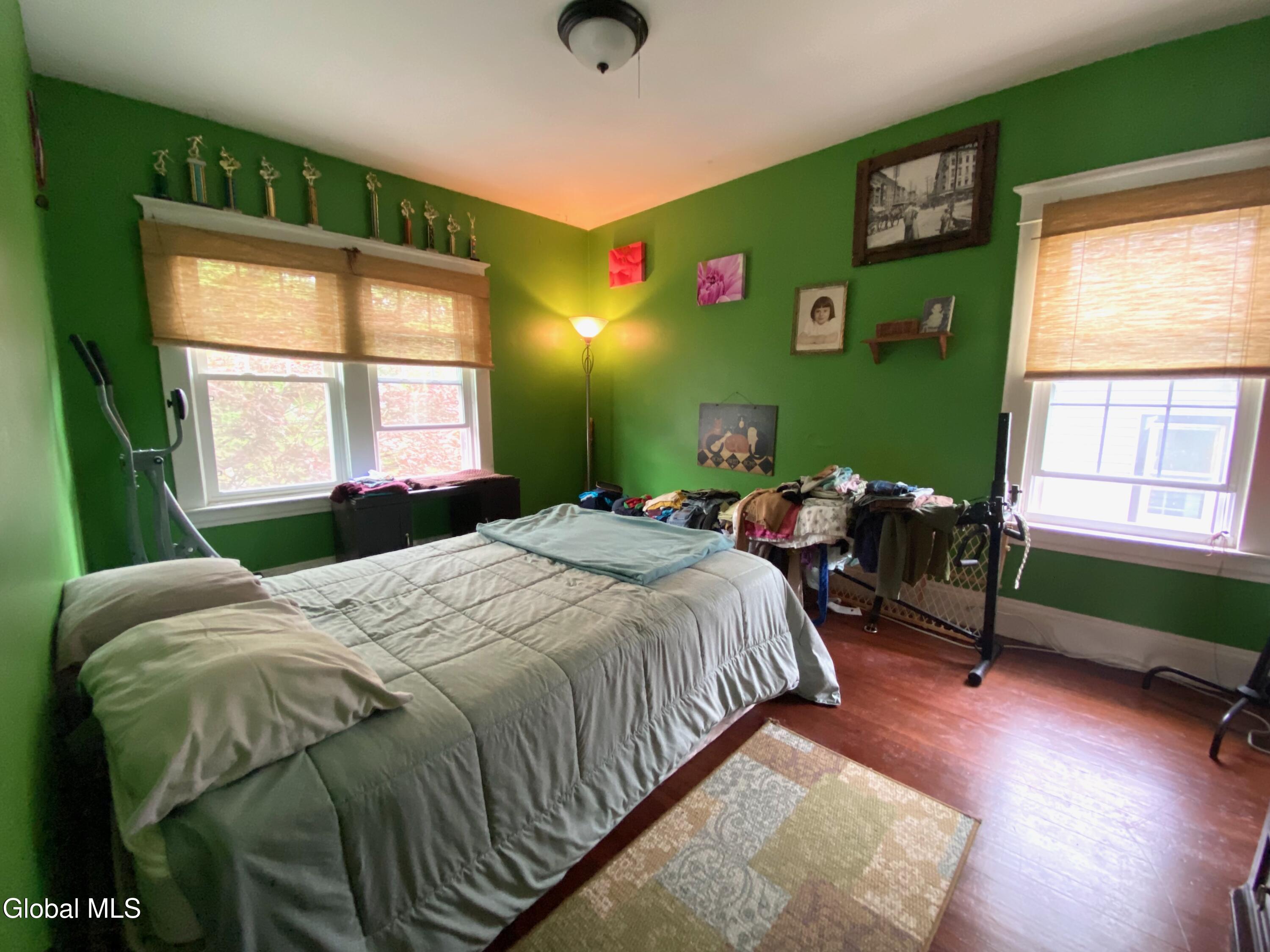 2513 15th Street Troy NY 12180