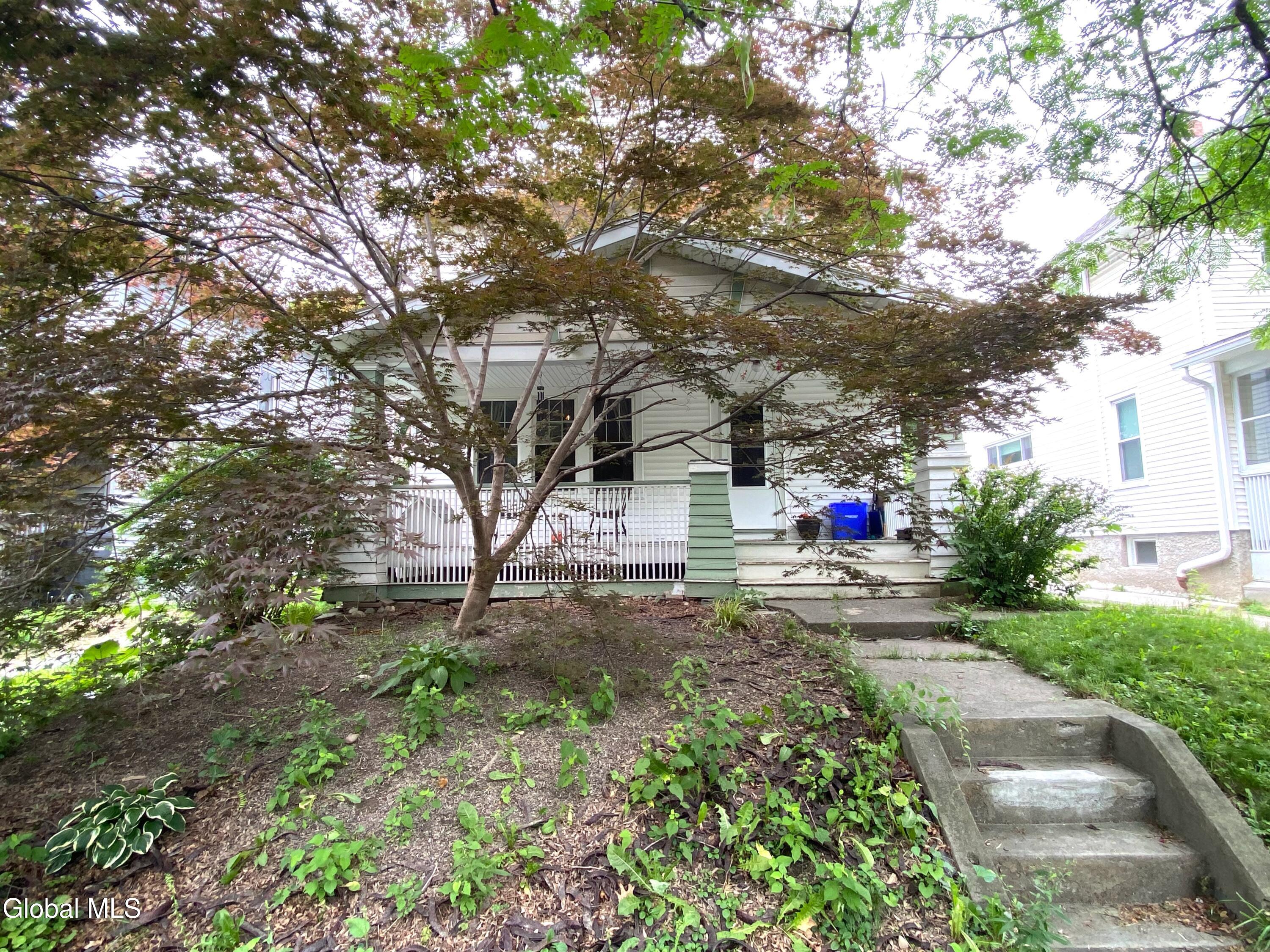 2513 15th Street Troy NY 12180