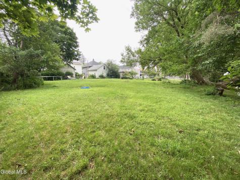 2513 15th Street Troy NY 12180