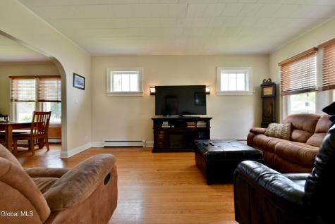 106 Frederick Avenue Colonie NY 12205