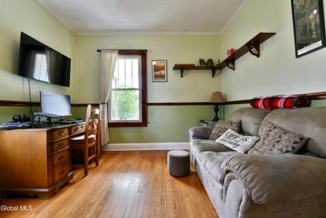 106 Frederick Avenue Colonie NY 12205