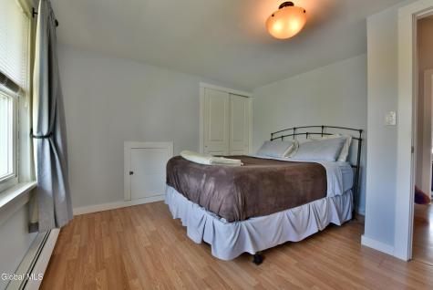 106 Frederick Avenue Colonie NY 12205