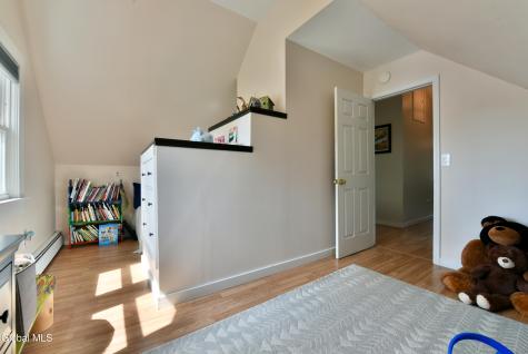 106 Frederick Avenue Colonie NY 12205