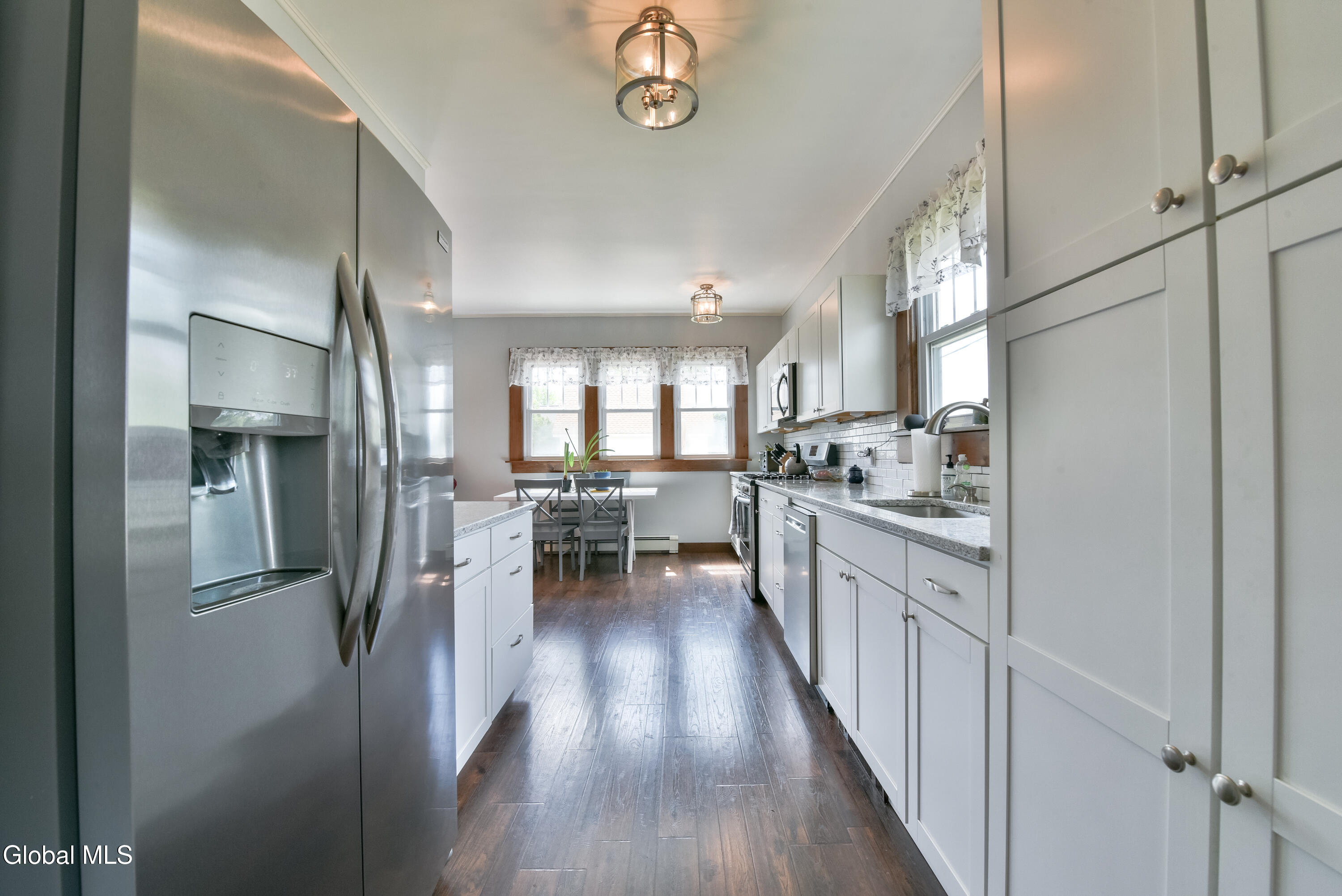 106 Frederick Avenue Colonie NY 12205
