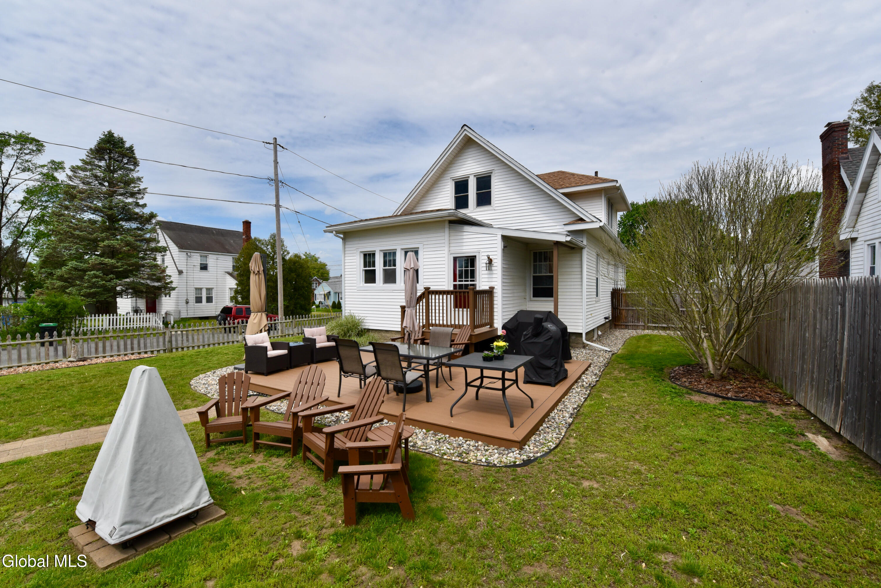 106 Frederick Avenue Colonie NY 12205