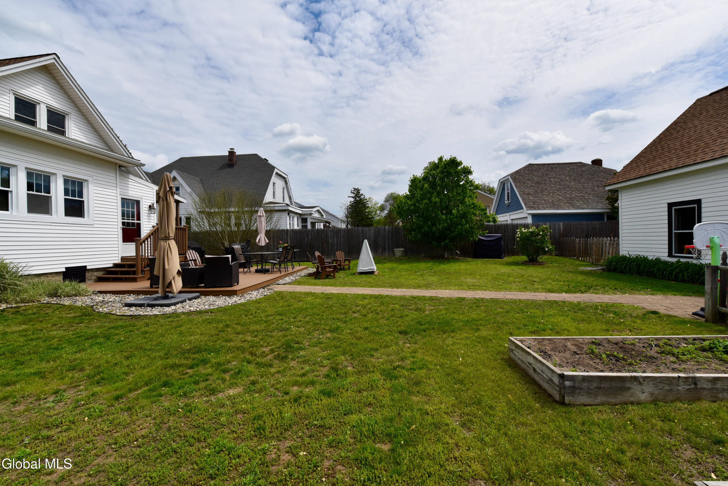 106 Frederick Avenue Colonie NY 12205