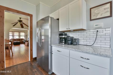 106 Frederick Avenue Colonie NY 12205
