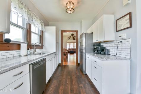 106 Frederick Avenue Colonie NY 12205