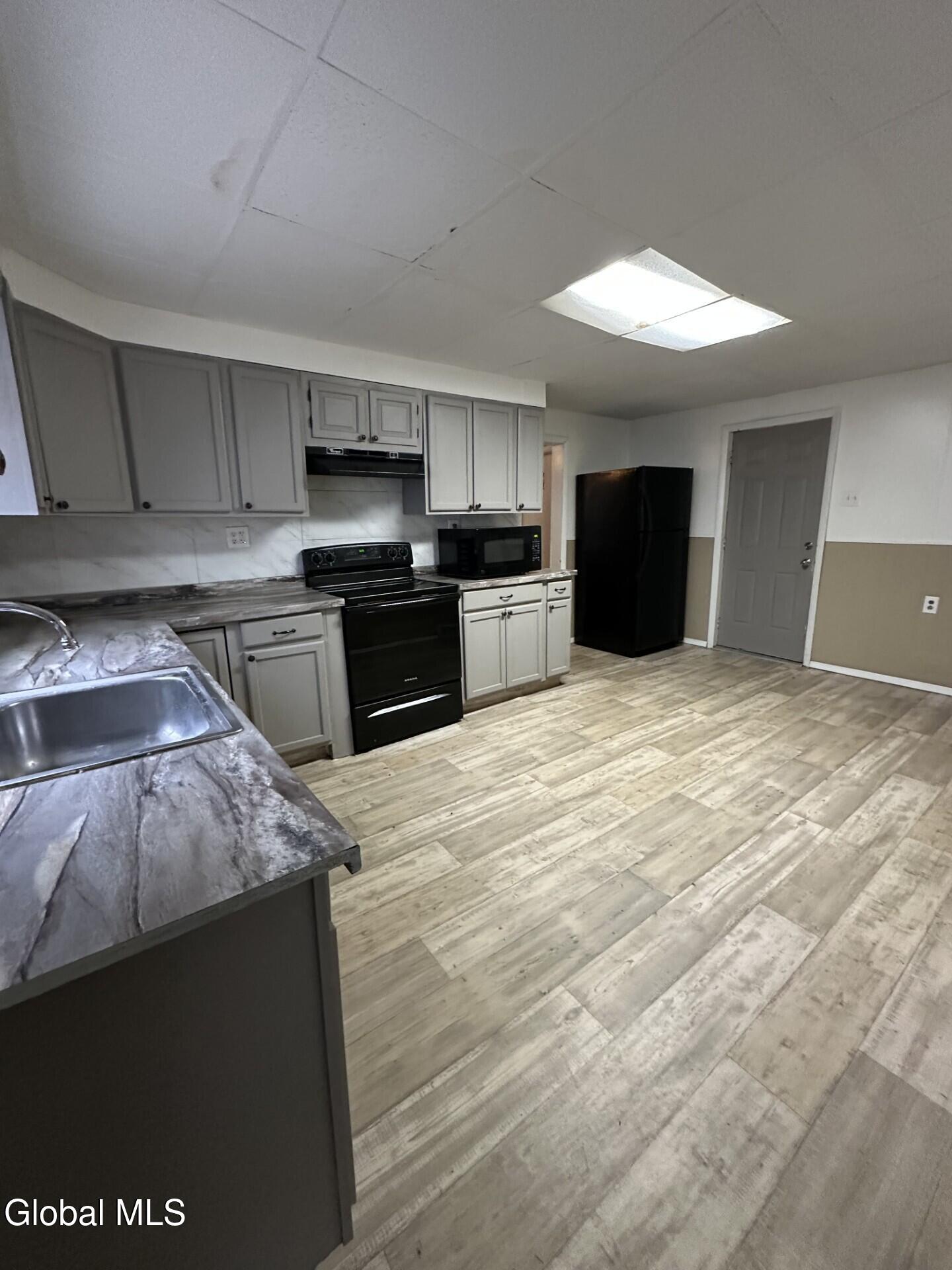 818 Cutler Street Schenectady NY 12303