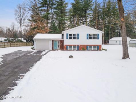 5 Van Tassell Lane Ballston Spa NY 12020