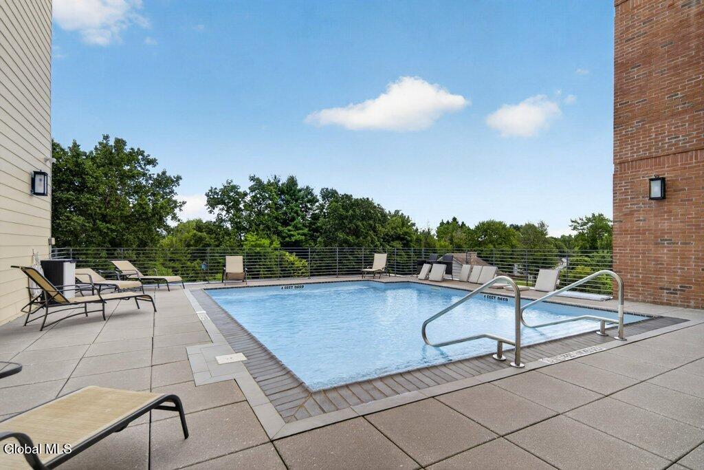 116 West Saratoga Springs NY 12866