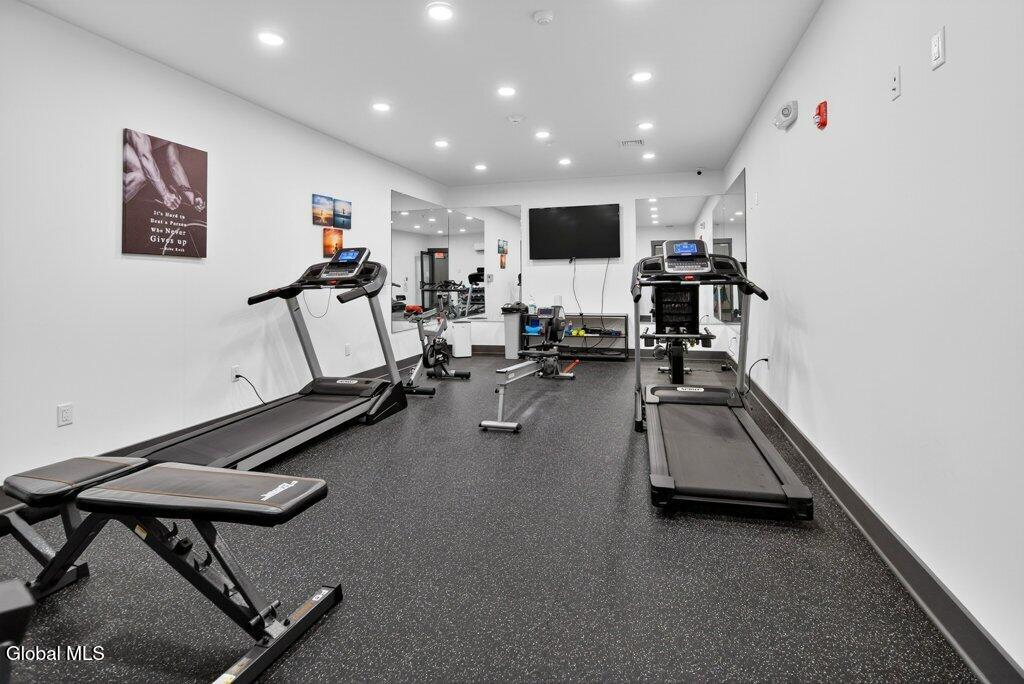 116 West Saratoga Springs NY 12866