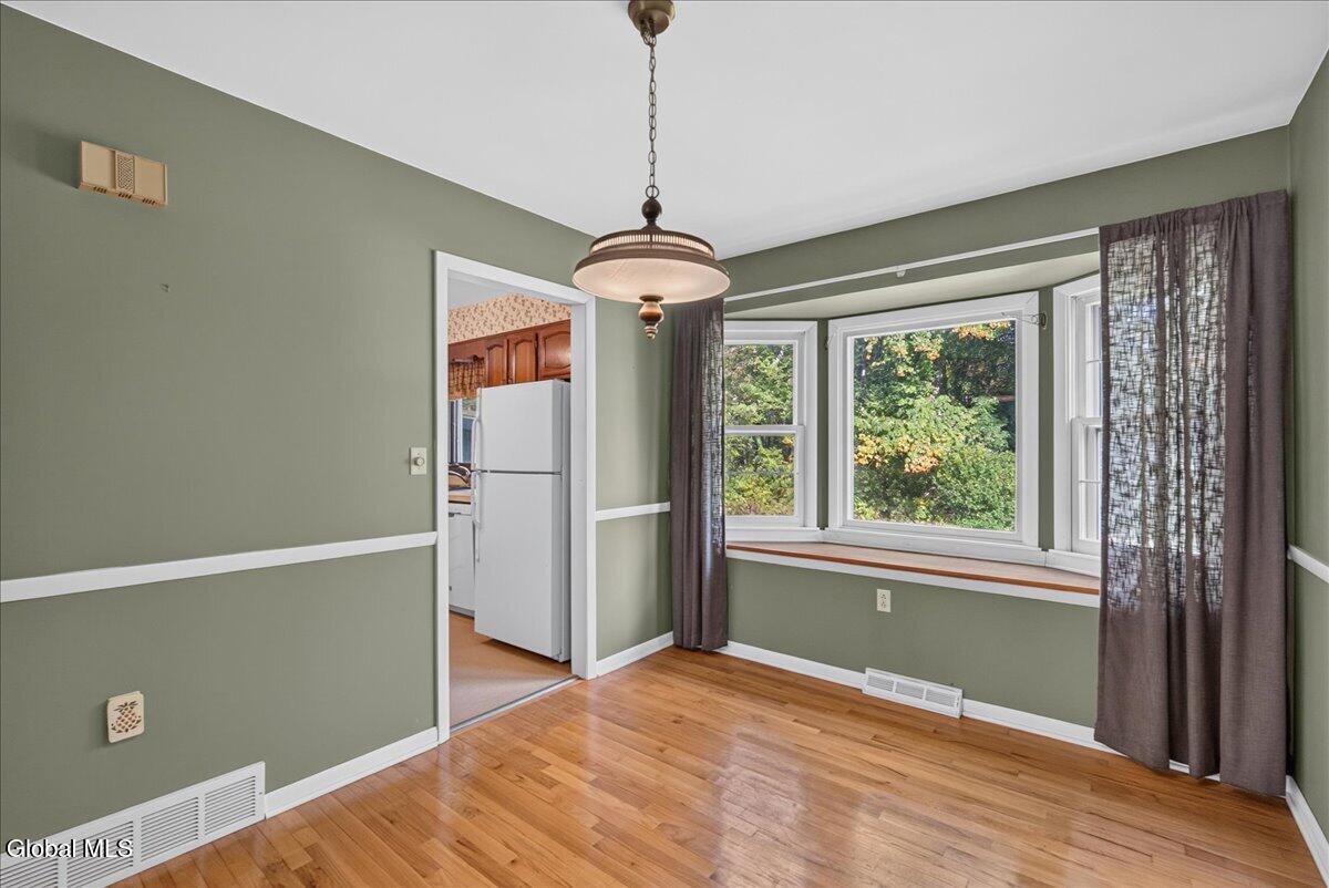 9 Gretel Terrace Ballston Lake NY 12019