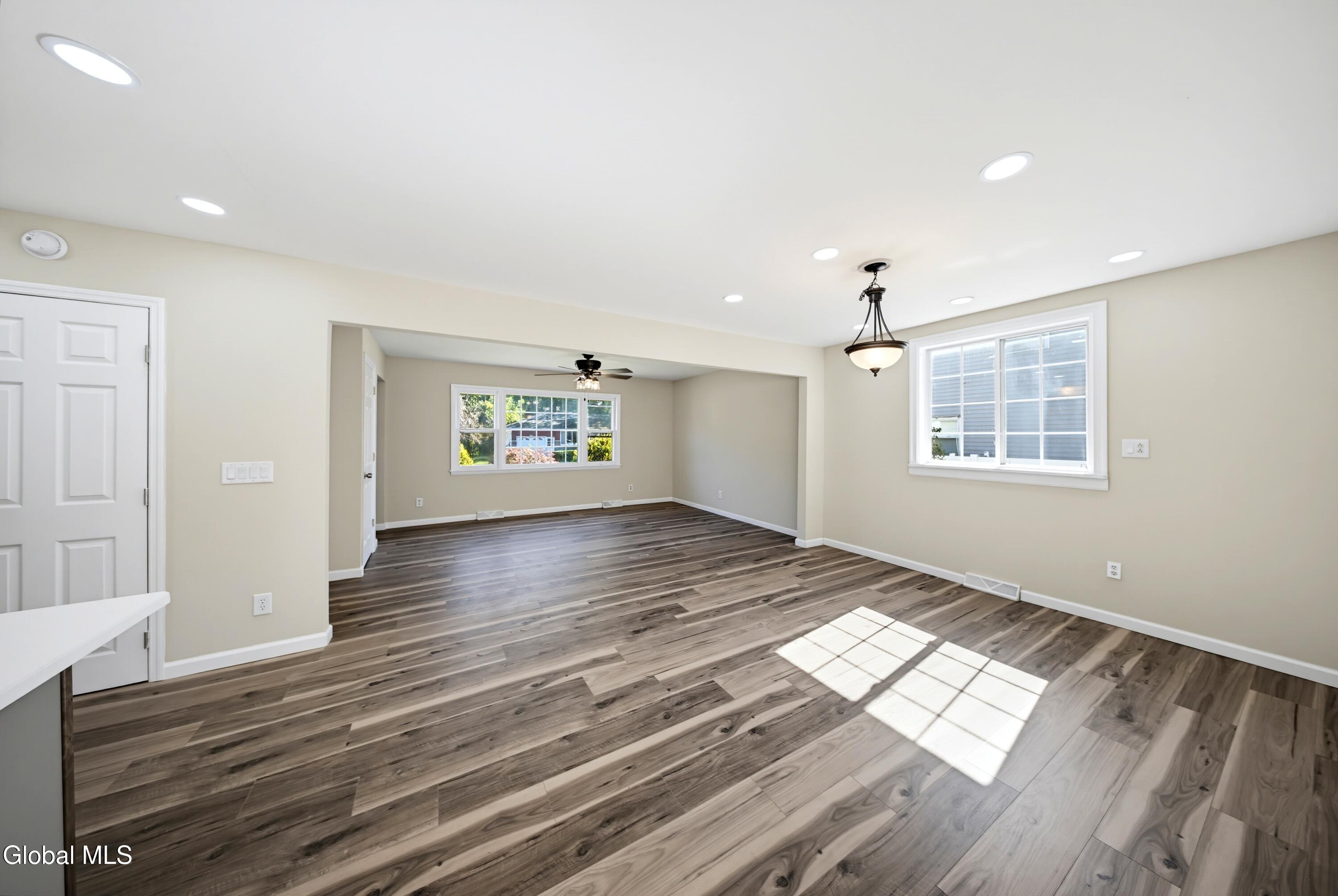 8 Emerson Drive Colonie NY 12110