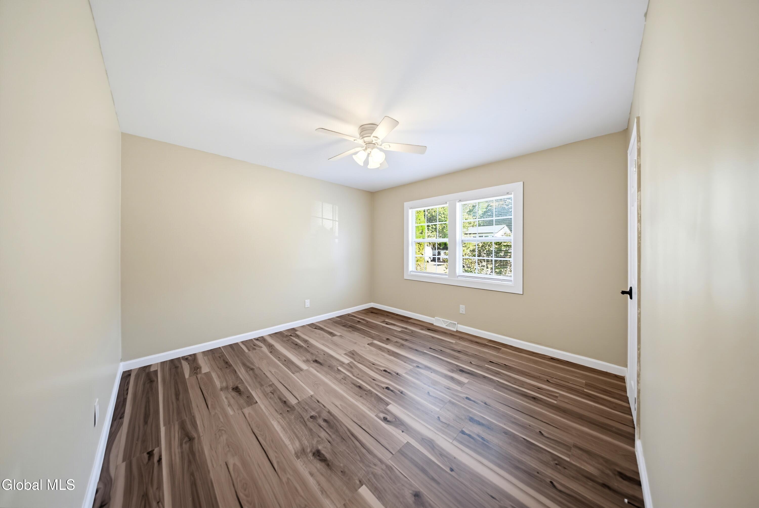 8 Emerson Drive Colonie NY 12110
