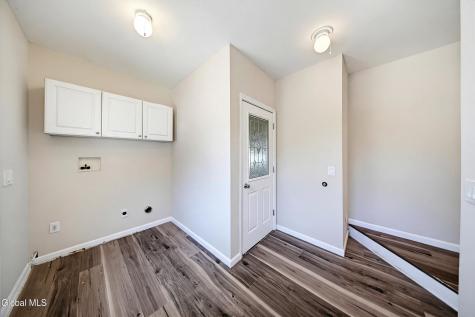 8 Emerson Drive Colonie NY 12110