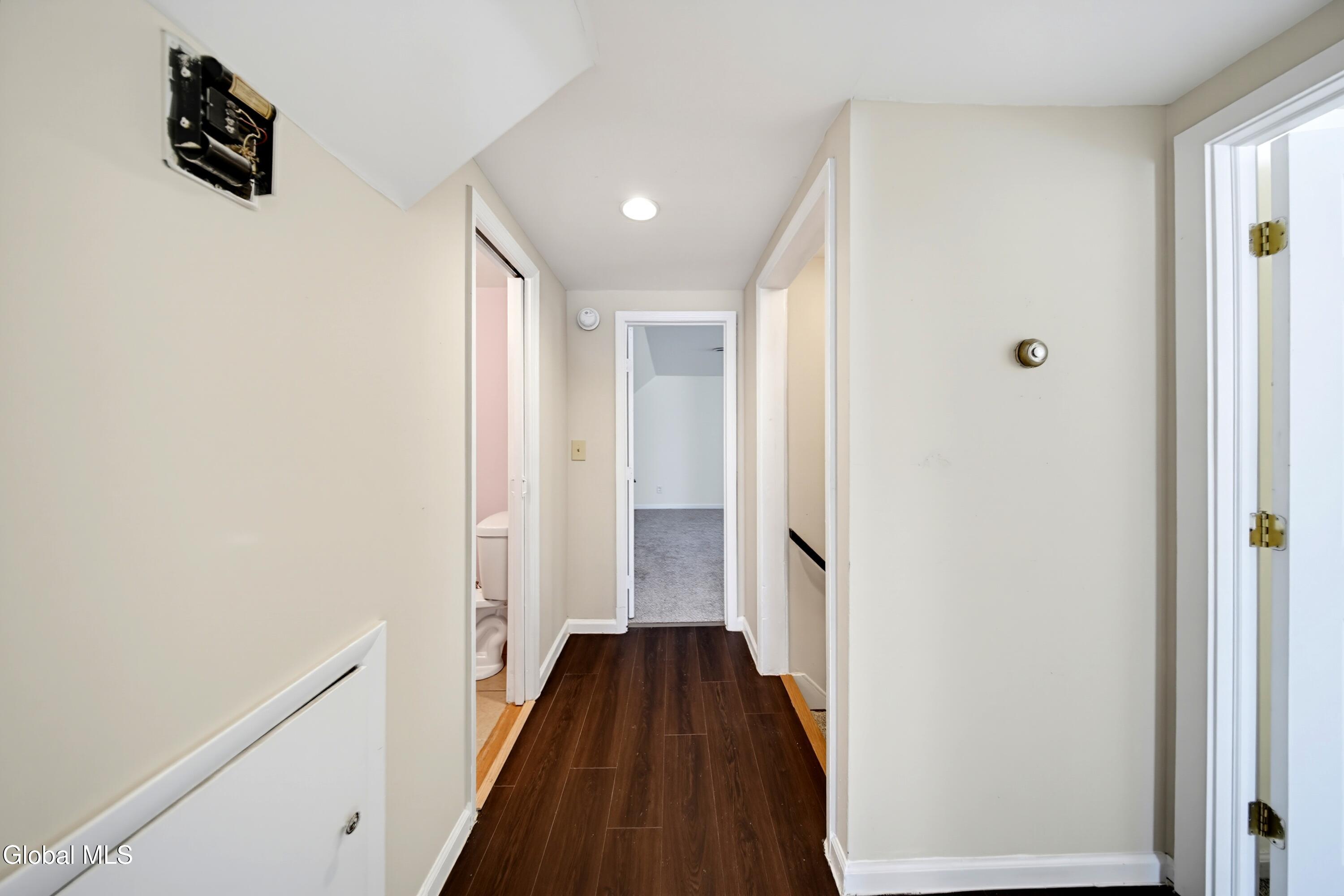 8 Emerson Drive Colonie NY 12110