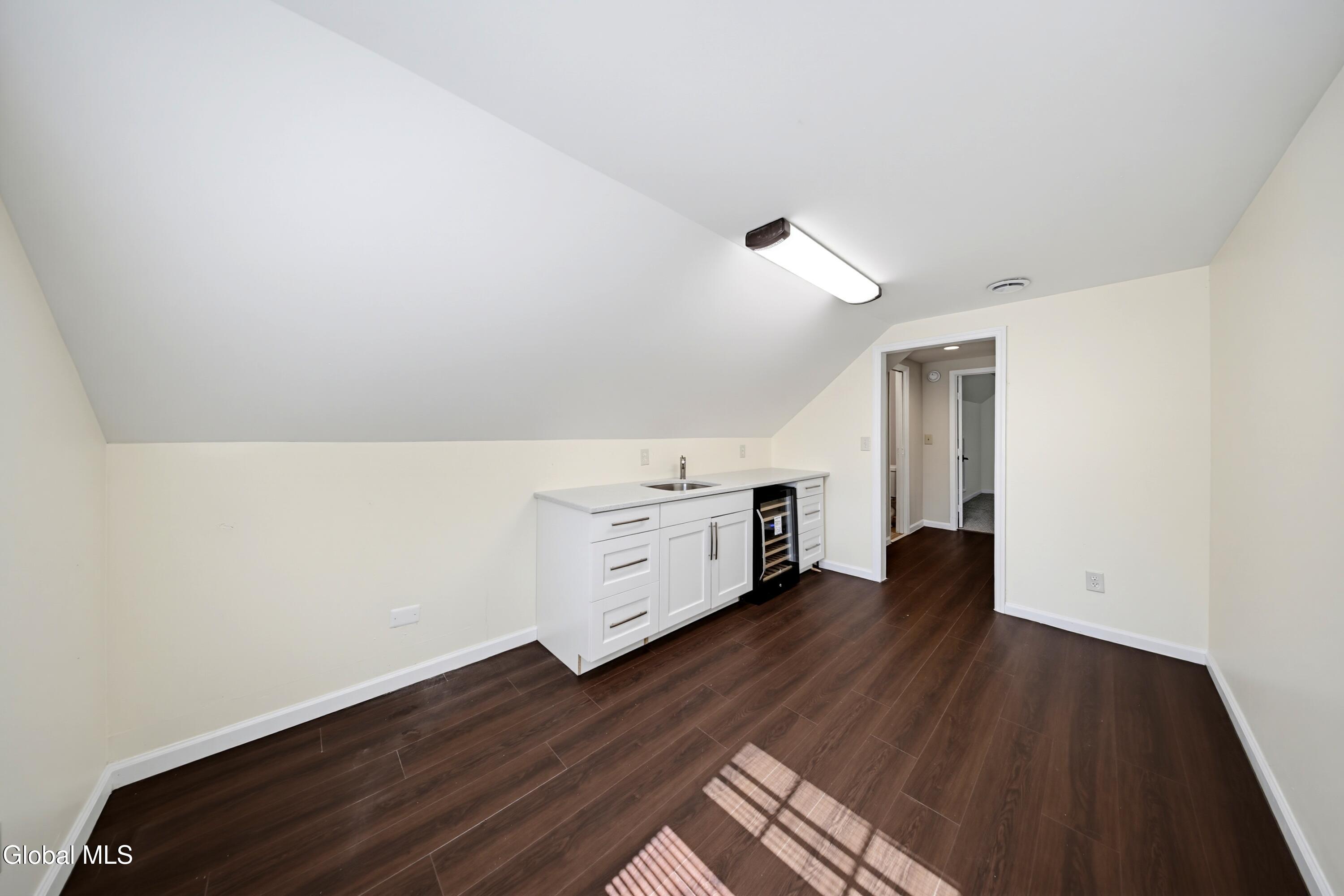 8 Emerson Drive Colonie NY 12110