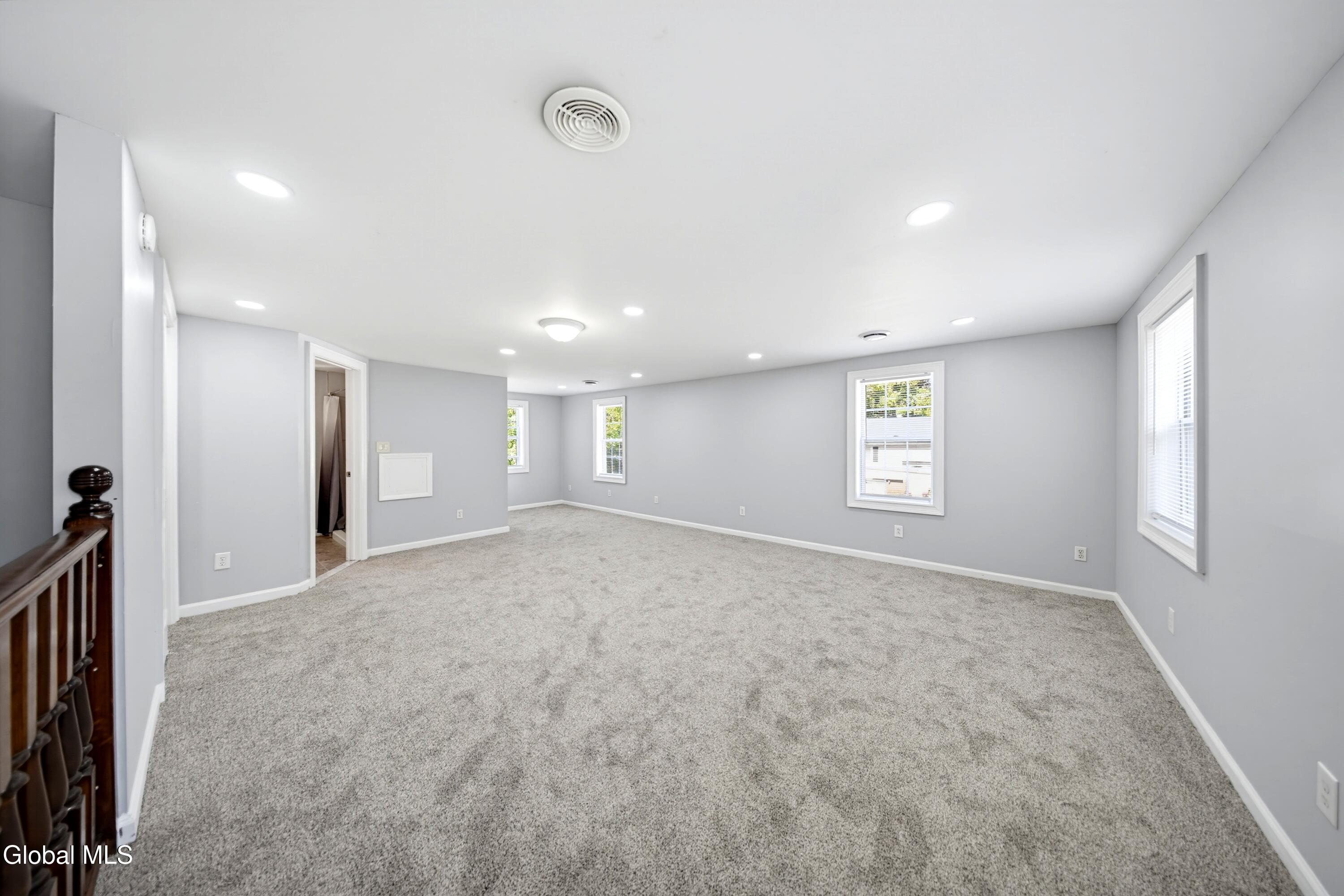 8 Emerson Drive Colonie NY 12110