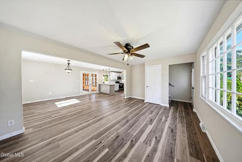 8 Emerson Drive Colonie NY 12110