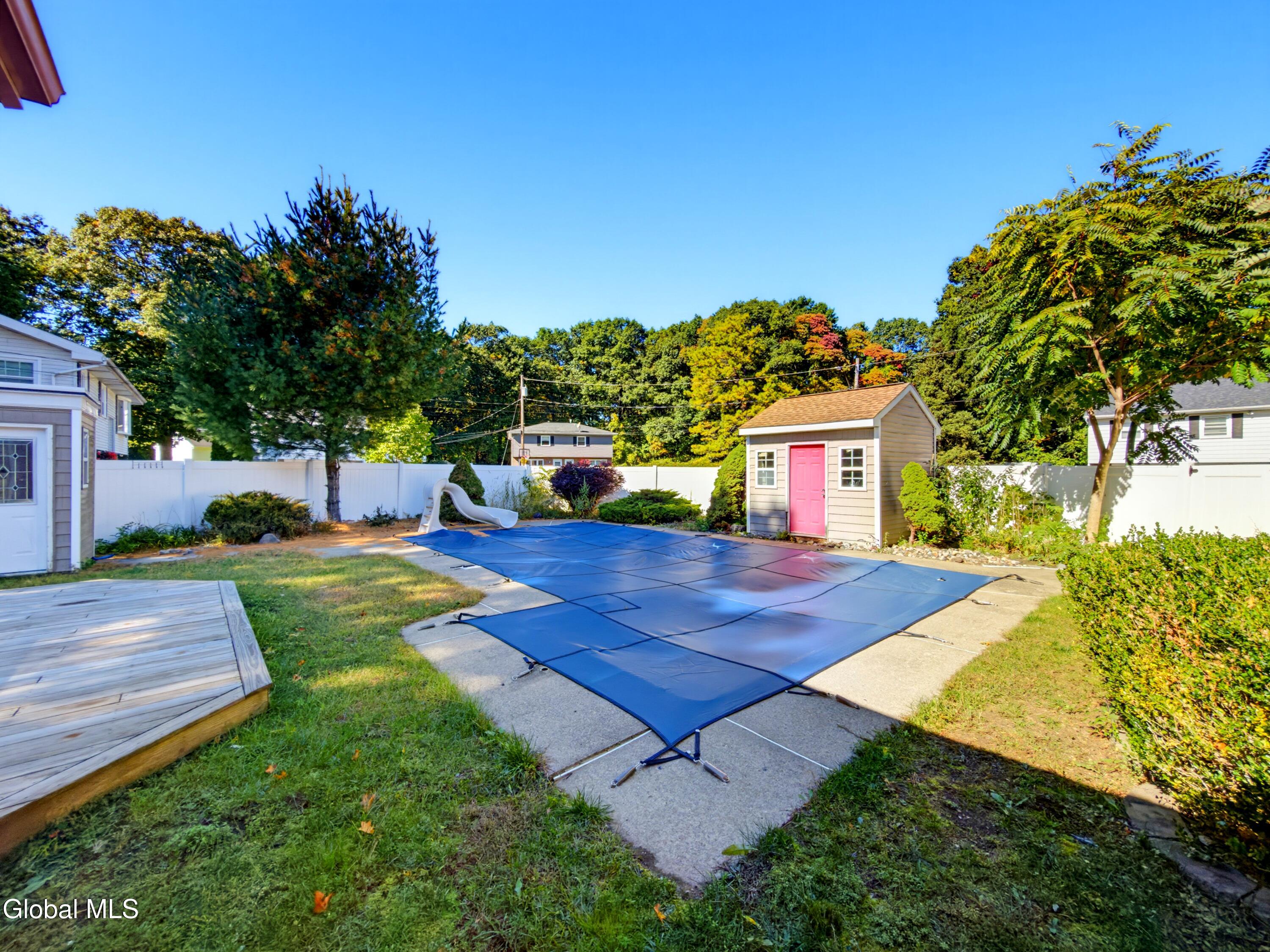 8 Emerson Drive Colonie NY 12110
