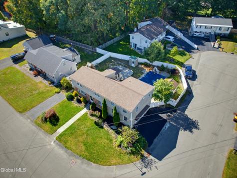 8 Emerson Drive Colonie NY 12110