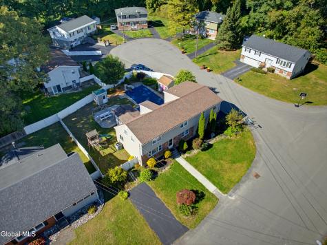 8 Emerson Drive Colonie NY 12110