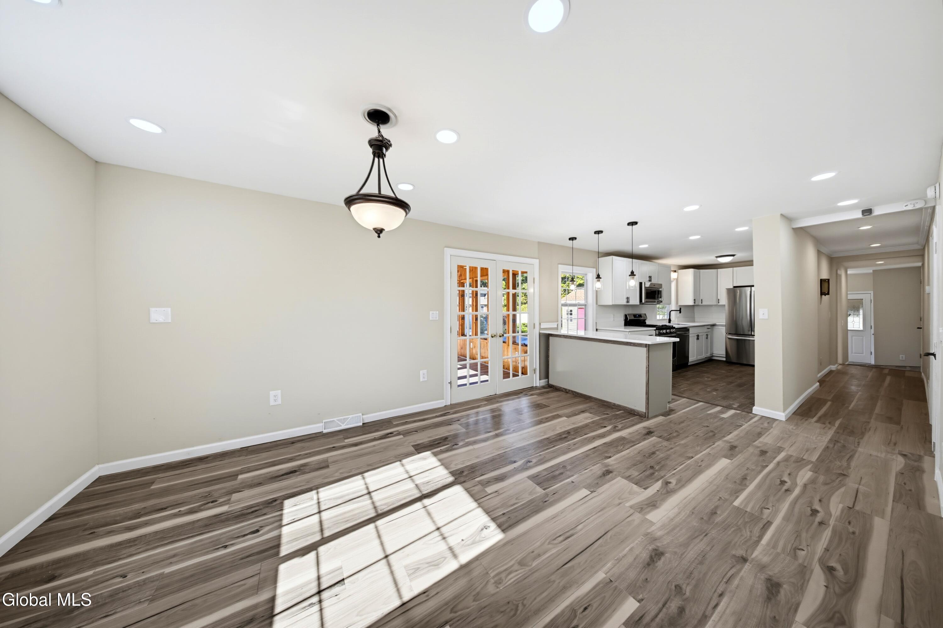 8 Emerson Drive Colonie NY 12110