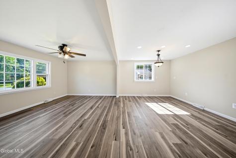 8 Emerson Drive Colonie NY 12110