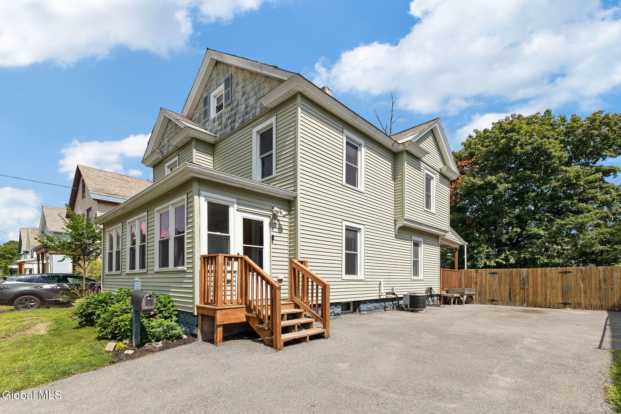 17 Kenworthy Avenue Glens Falls NY 12801