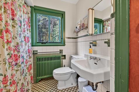 33 Alva Street East Greenbush NY 12061