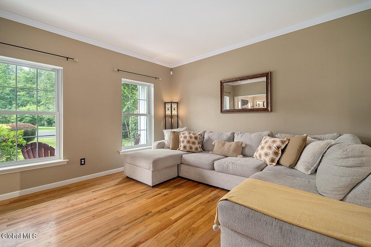 40 Willow Drive Delmar NY 12054