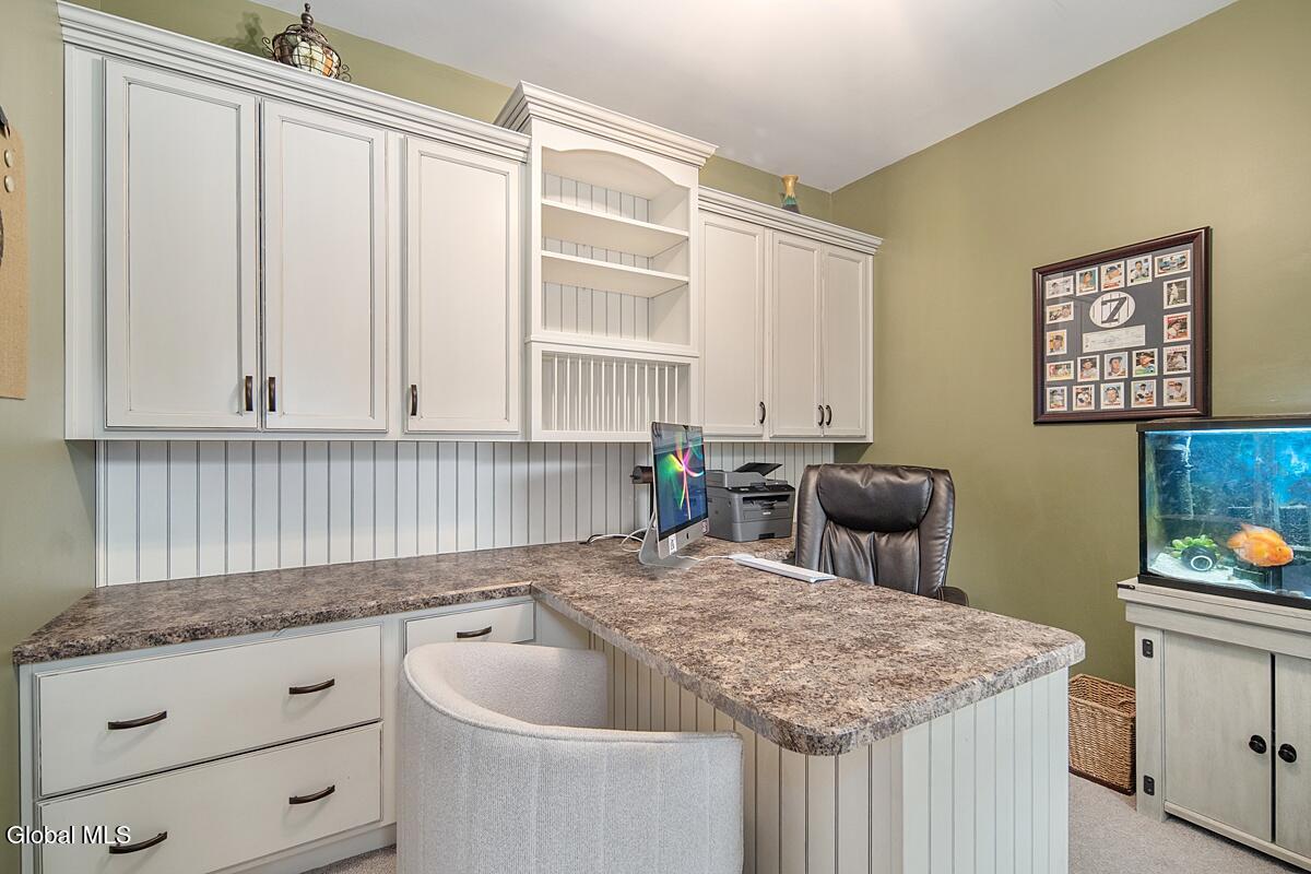 40 Willow Drive Delmar NY 12054