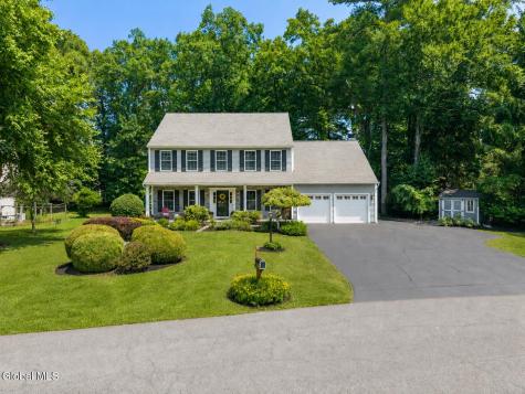 40 Willow Drive Delmar NY 12054