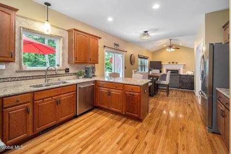 40 Willow Drive Delmar NY 12054