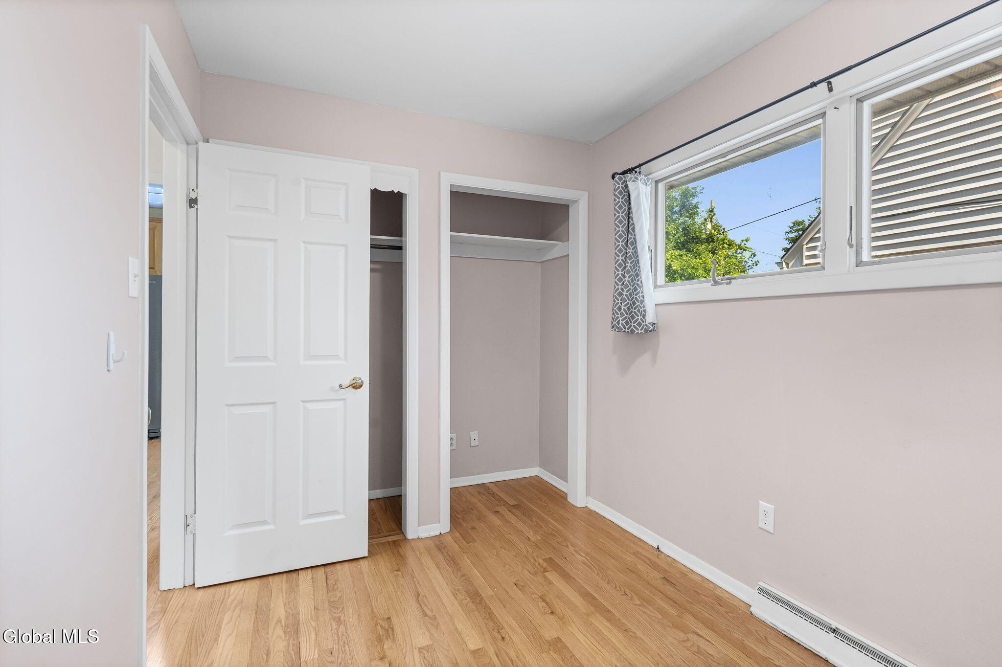 42 Betwood Street Albany NY 12209
