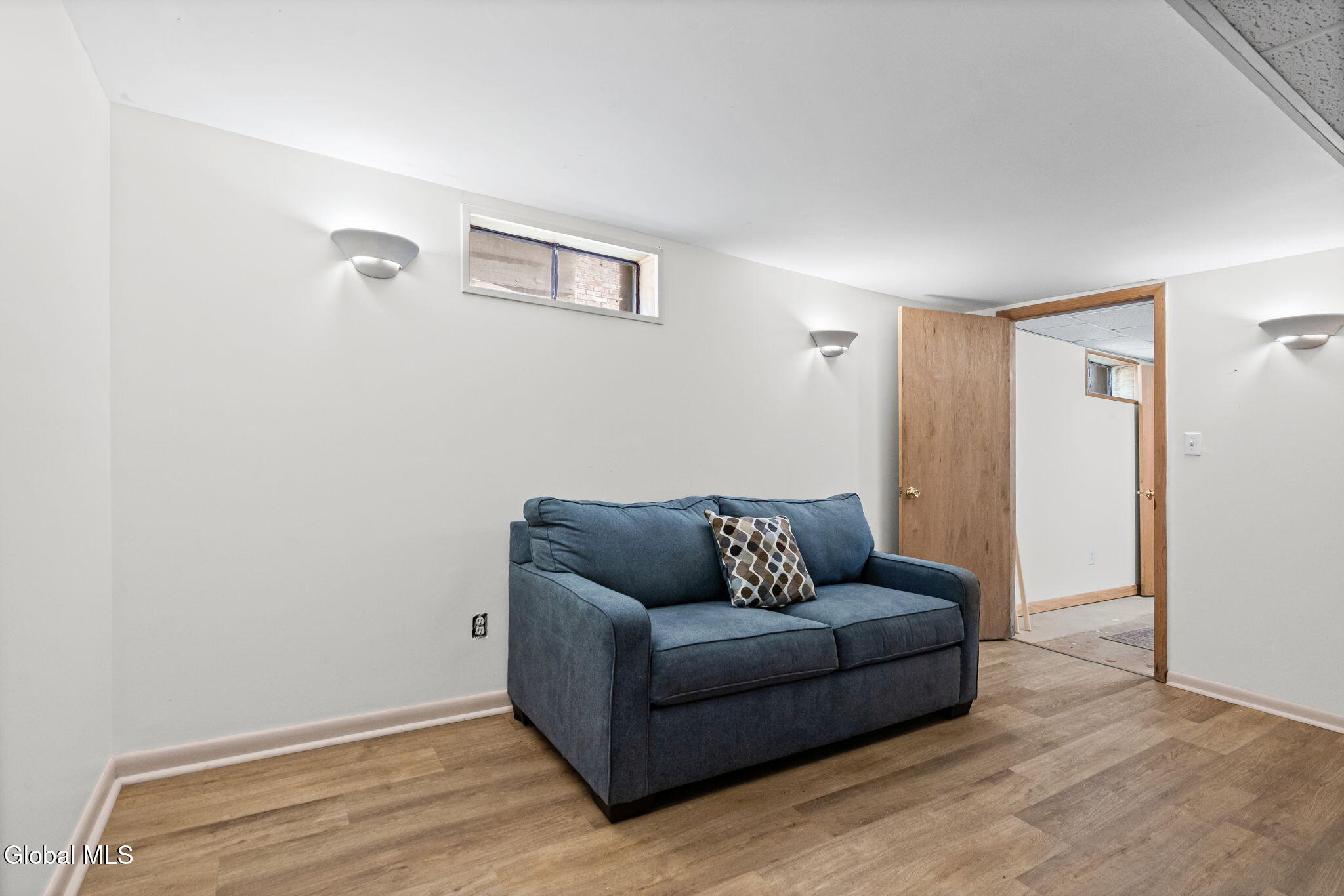 42 Betwood Street Albany NY 12209