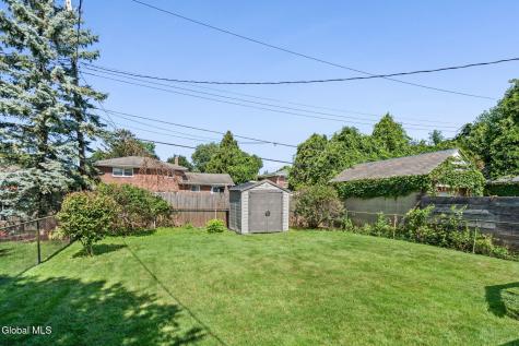 42 Betwood Street Albany NY 12209
