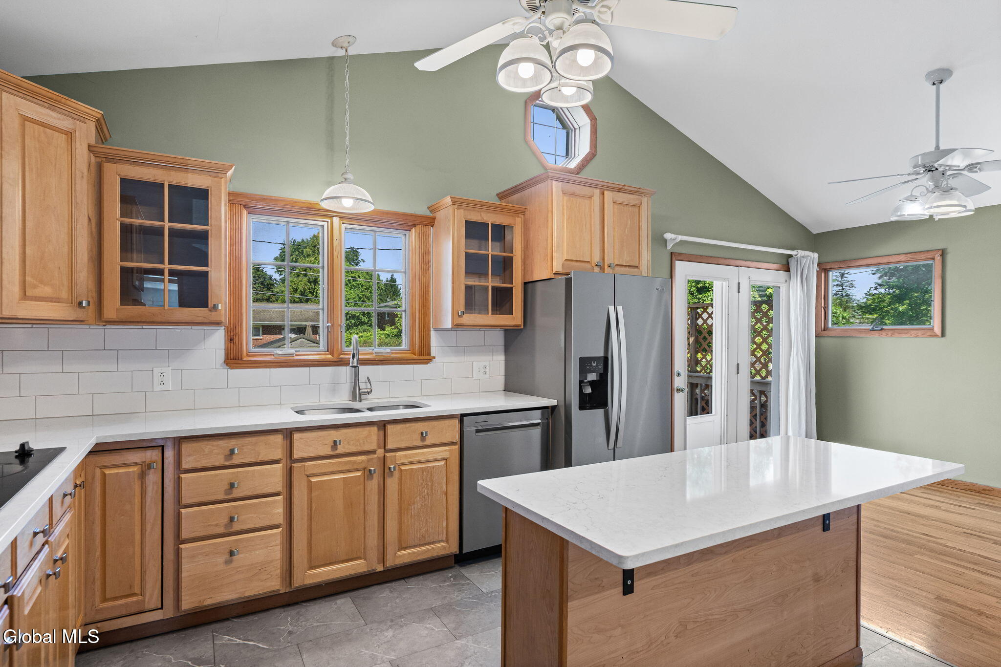 42 Betwood Street Albany NY 12209