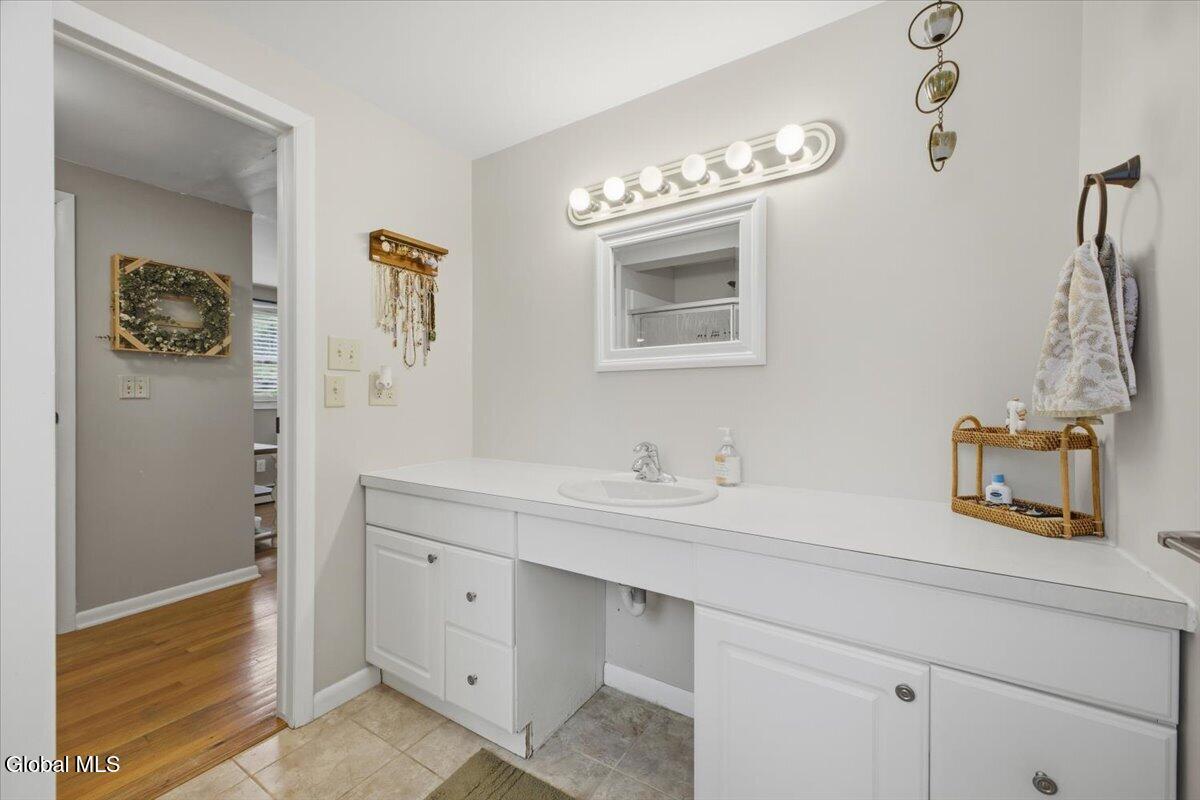 42 Shadow Wood Way Ballston Lake NY 12019