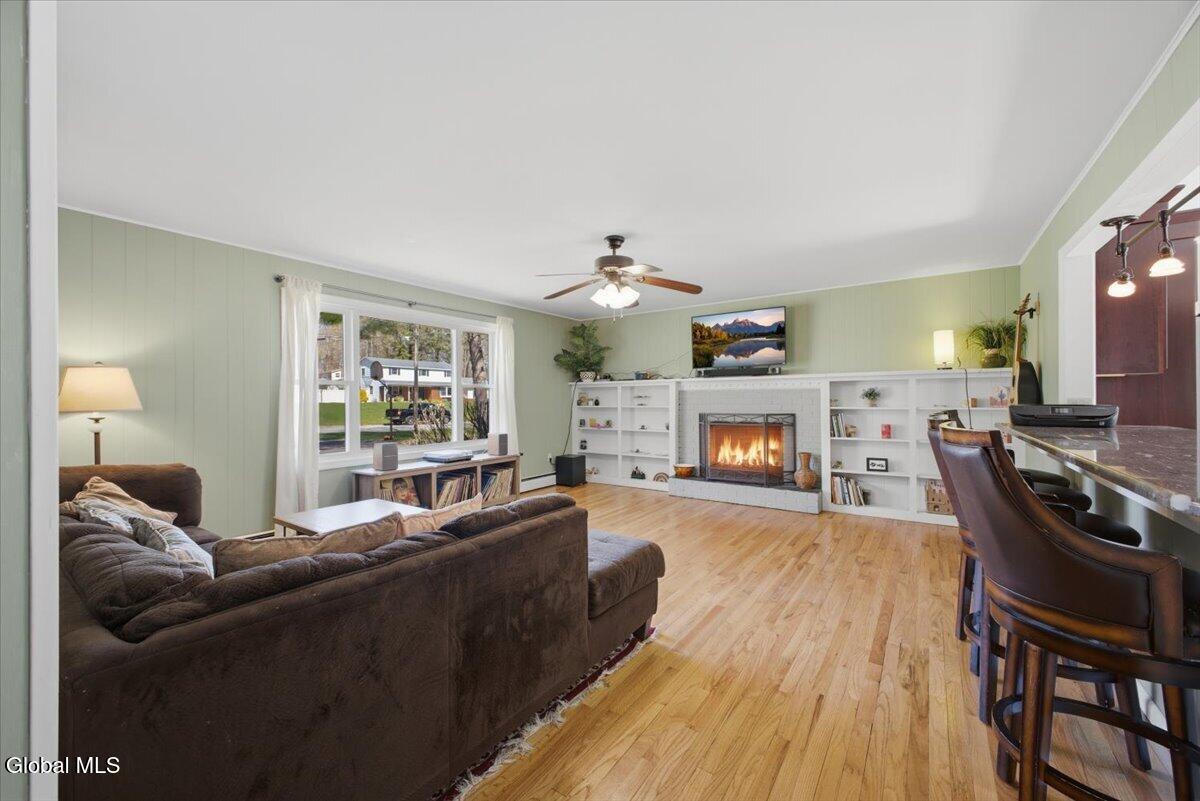 42 Shadow Wood Way Ballston Lake NY 12019