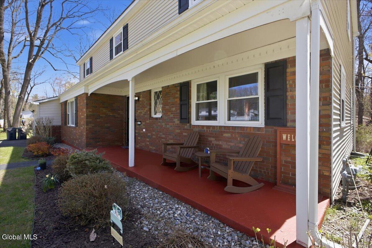 42 Shadow Wood Way Ballston Lake NY 12019