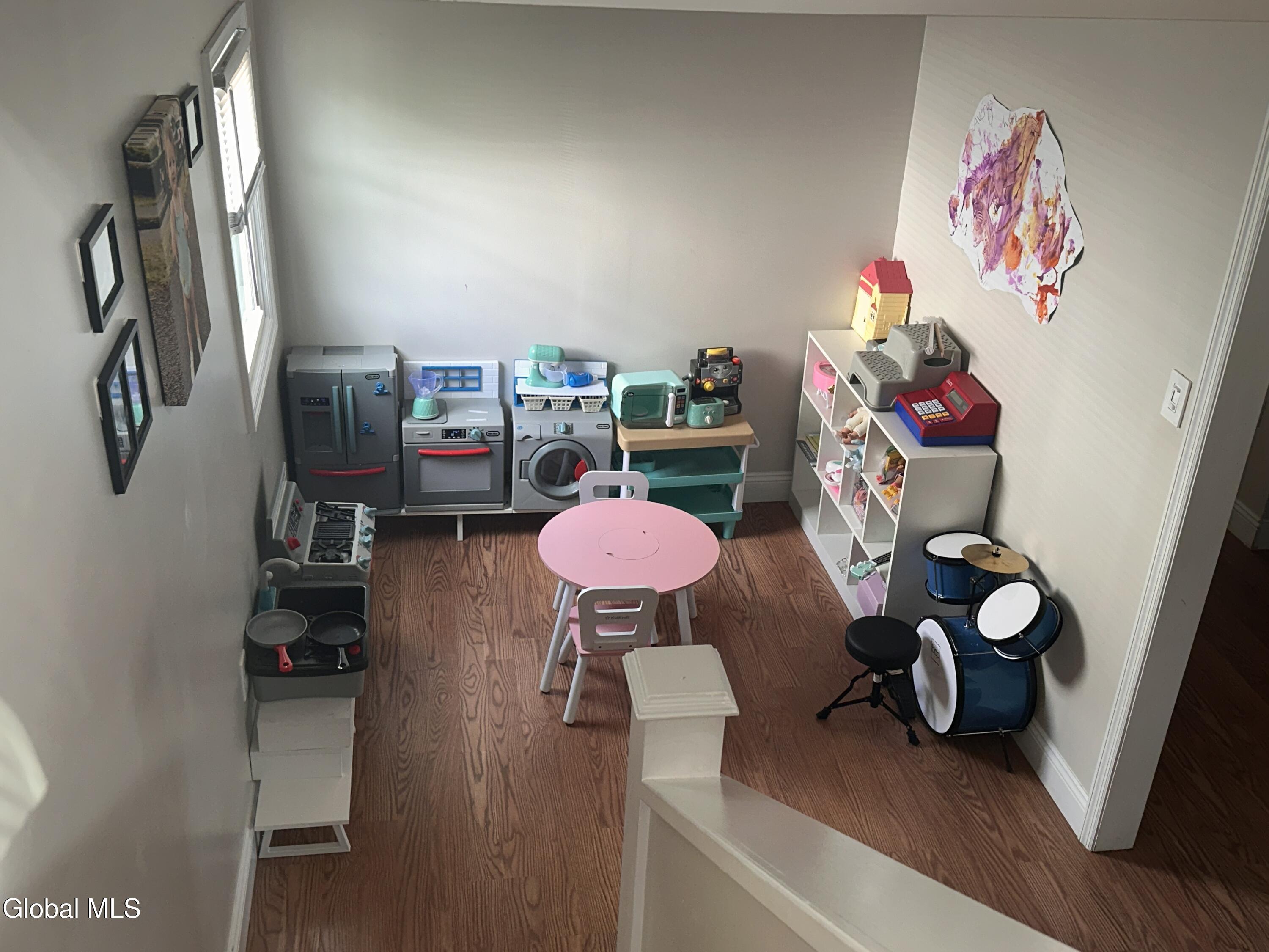 56 Broderick Street Colonie NY 12205