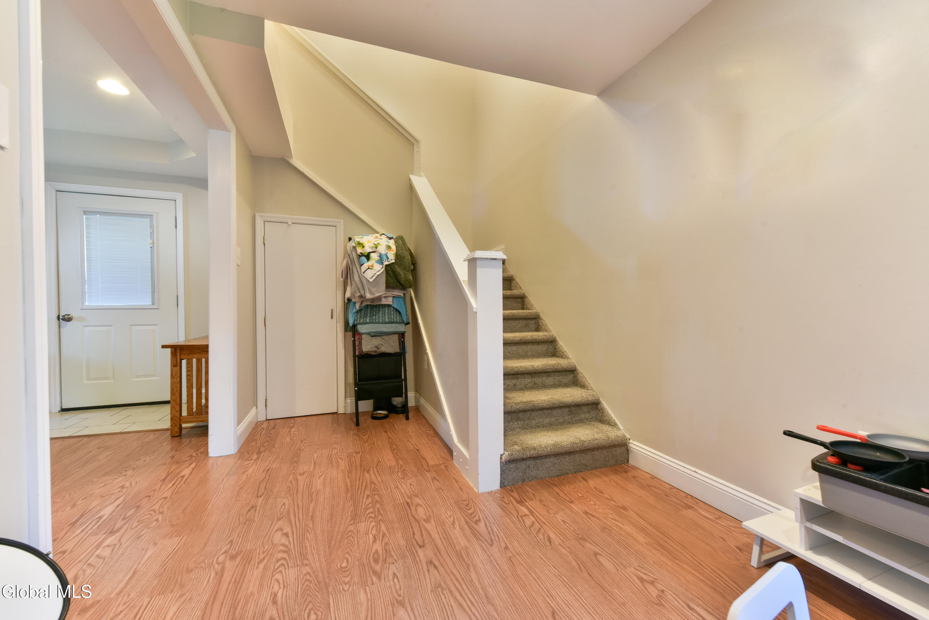 56 Broderick Street Colonie NY 12205