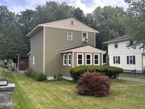 56 Broderick Street Colonie NY 12205