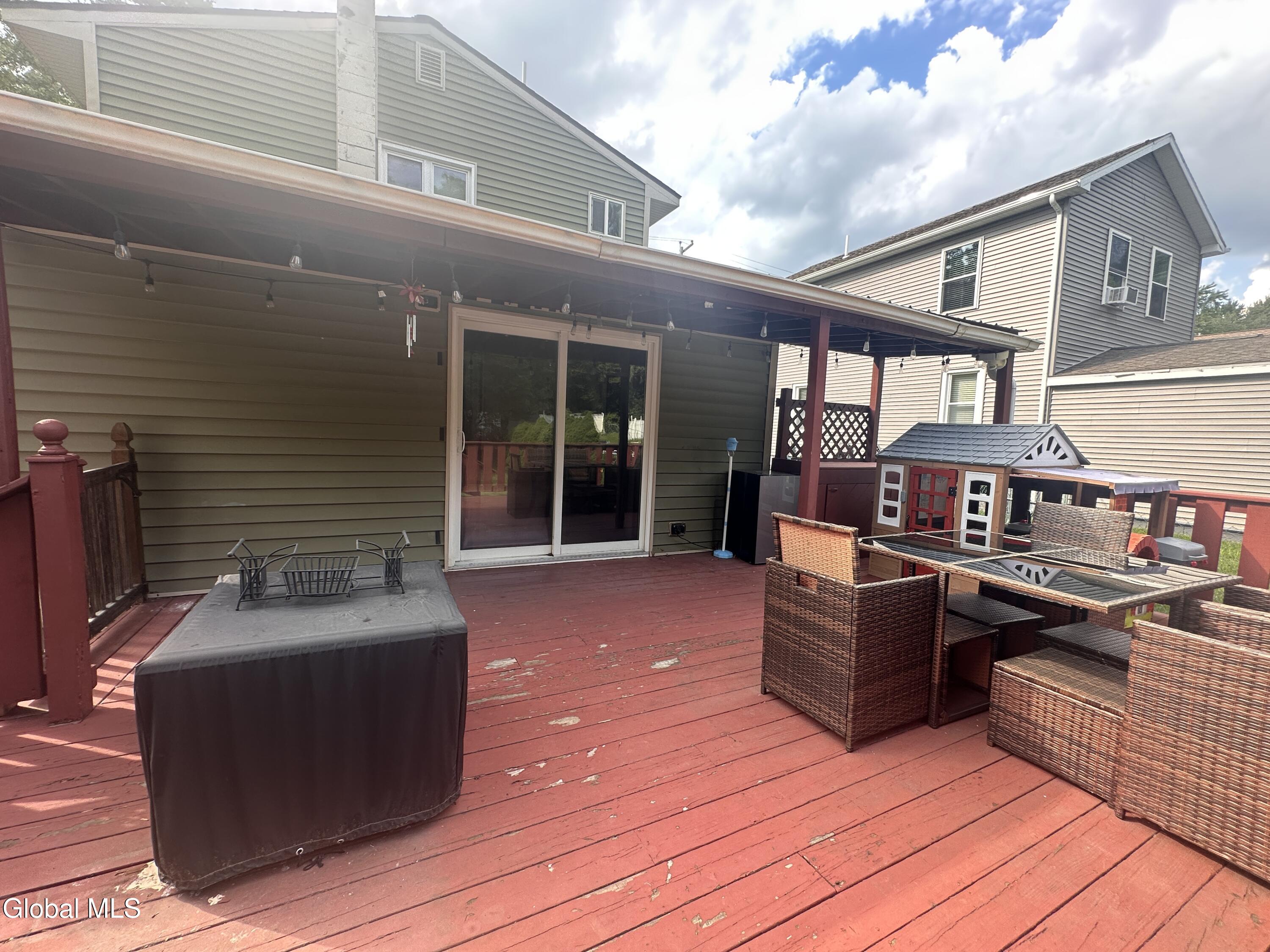 56 Broderick Street Colonie NY 12205